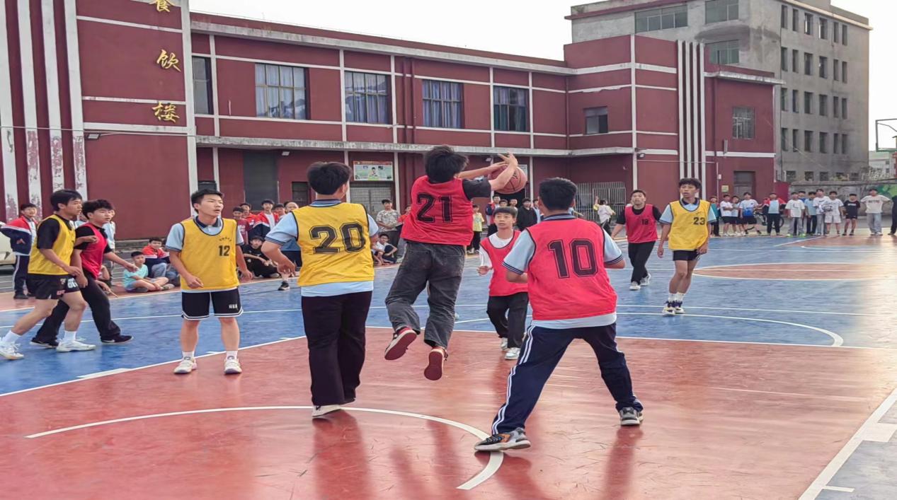 迎“篮”而上，足够精彩