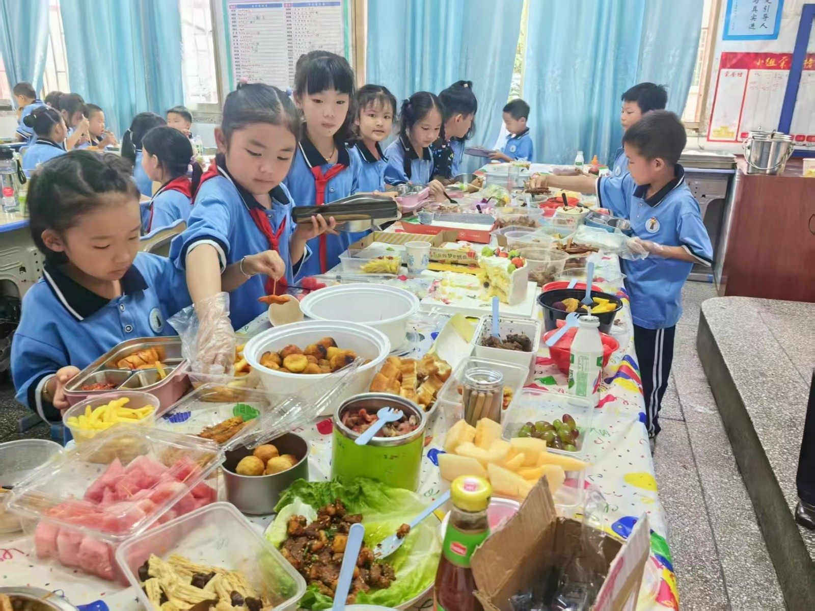 北塔小学 “舌尖上的二十四节气” 校园美食节：品味节气智慧 传承美食文化