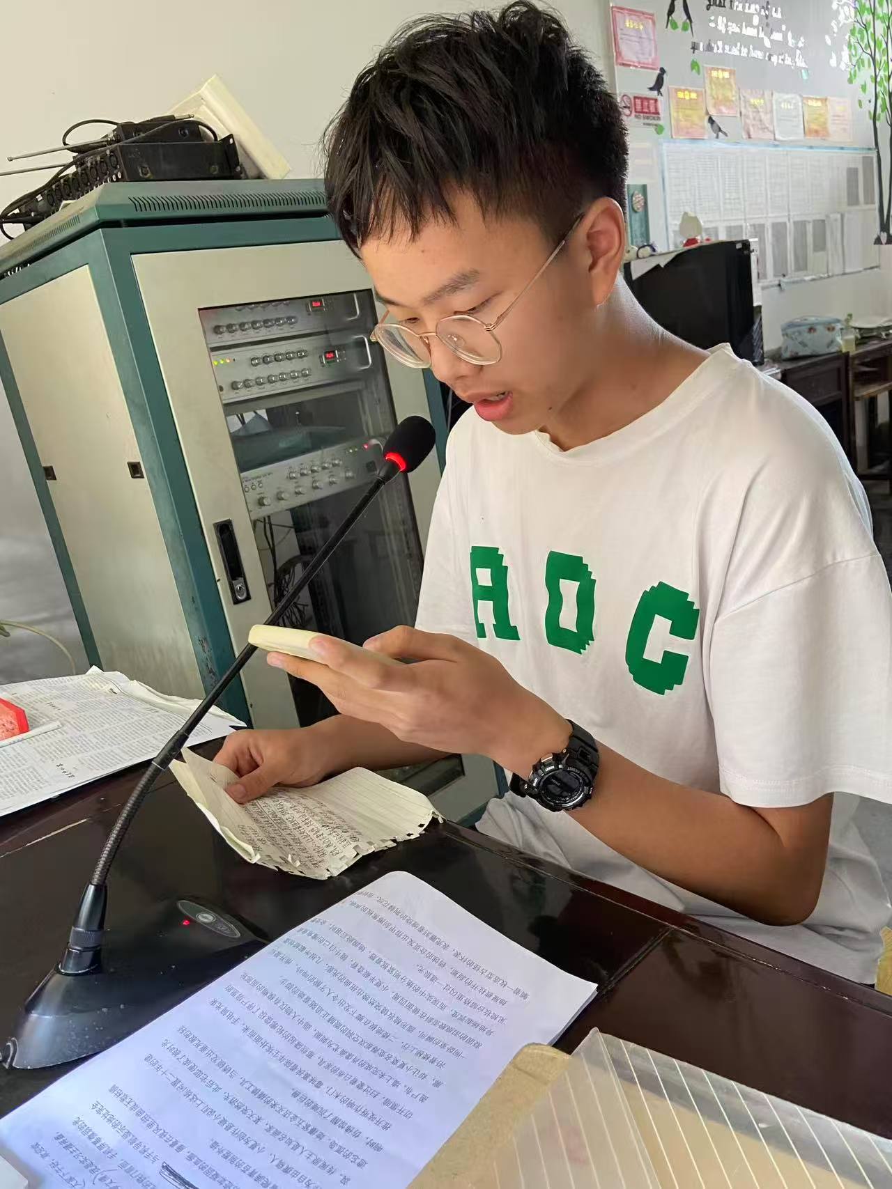 青春声援，决胜高考 校团委广播助力高三学子从容冲刺