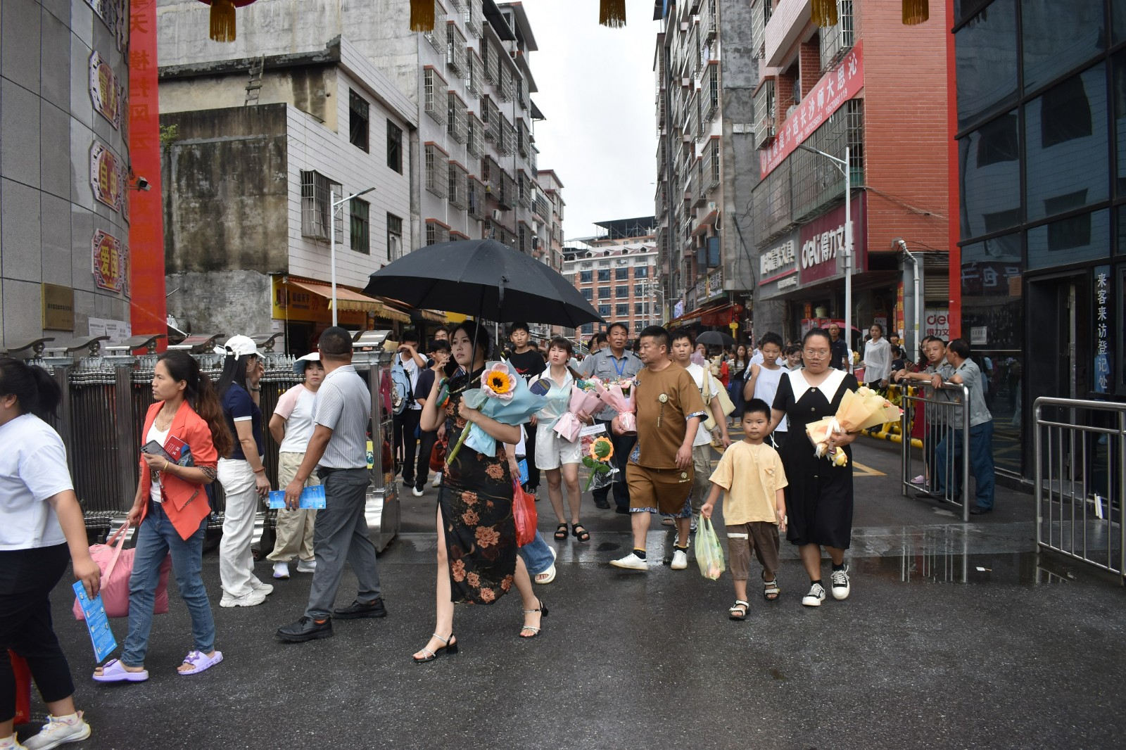 隆回县2025年初中学考工作圆满结束