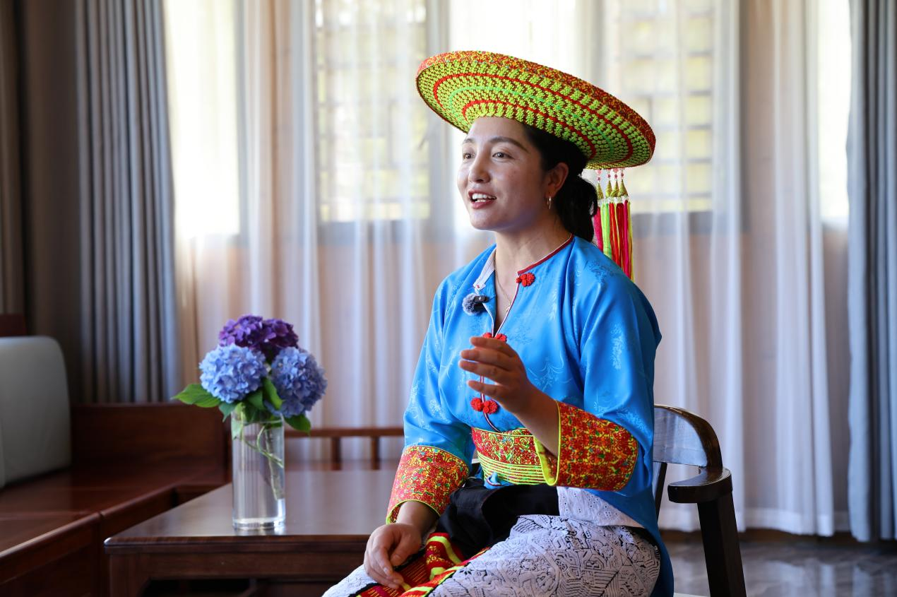 晨雾中的蜕变：海拔1400米的乡村振兴样本