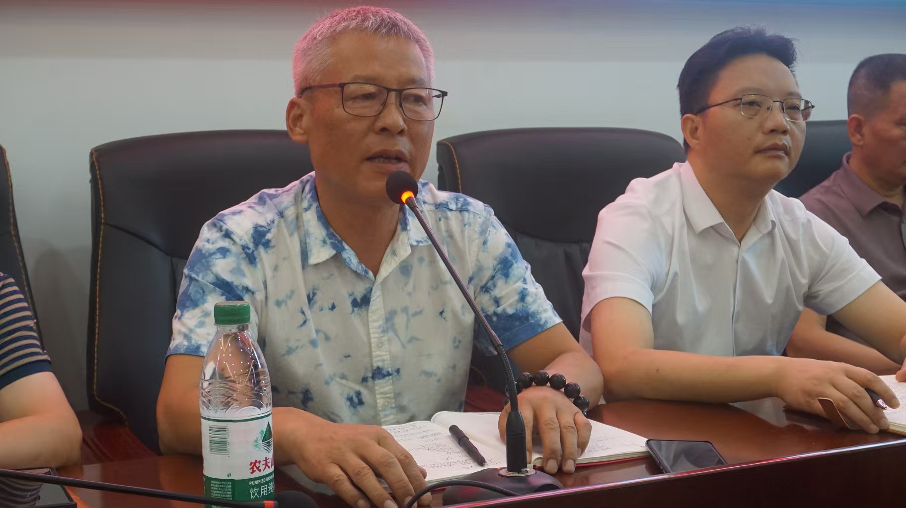 以成长蓄力，为成熟赋能，向成功奋进