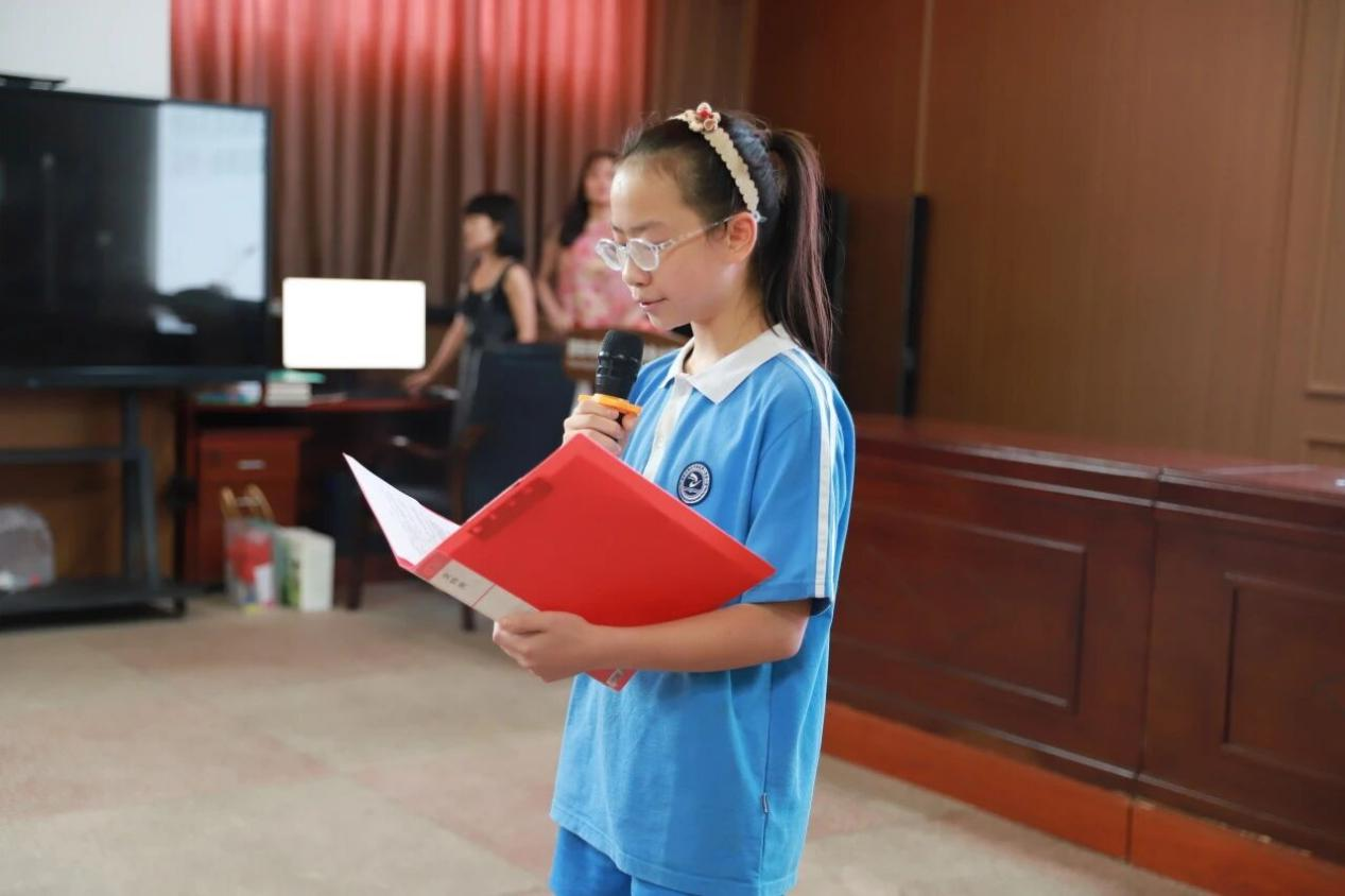 城区二小：“时光邮局”里的光阴故事：教育是一场温暖的回声