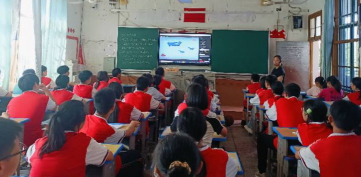 新宁县金城学校举办纪念抗战胜利80周年主题活动