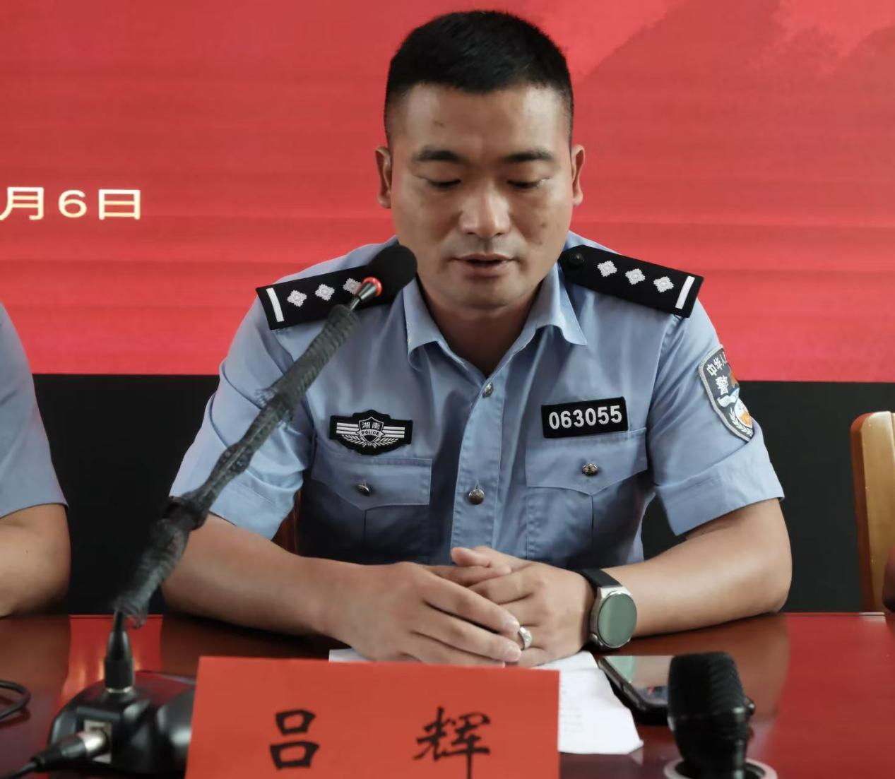 （筑牢校园安全防线）