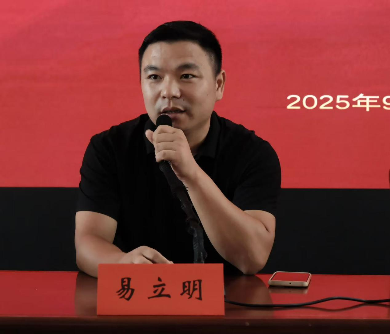 （筑牢校园安全防线）