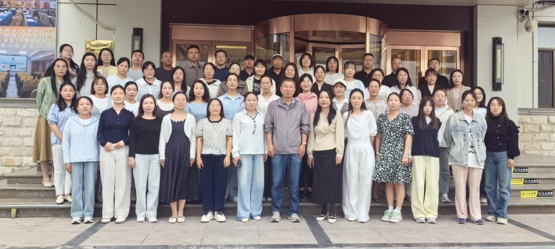 “国培计划（2025）”中西部骨干项目中学语文市级骨干教师培养对象培训扎实推进