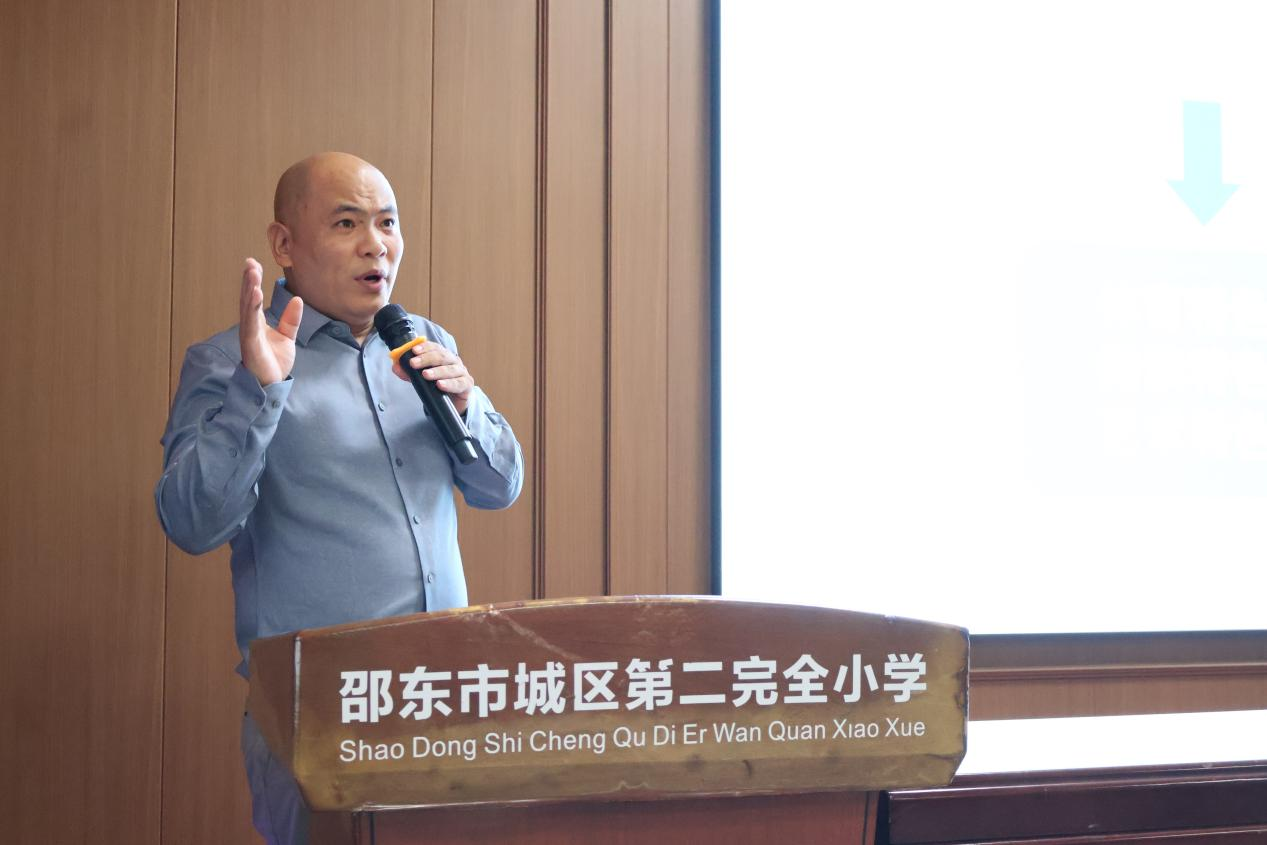 邵东市城区二小举办教学开放日