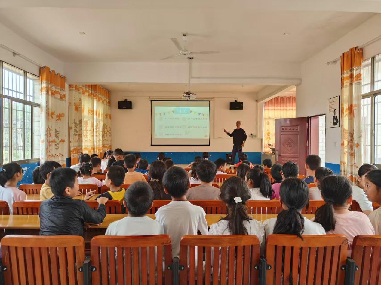 防性侵教育进课堂，守护童真快乐成长