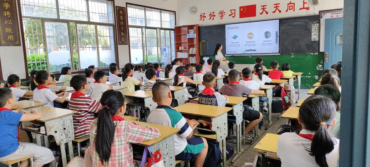 秋防“两热”   守护健康