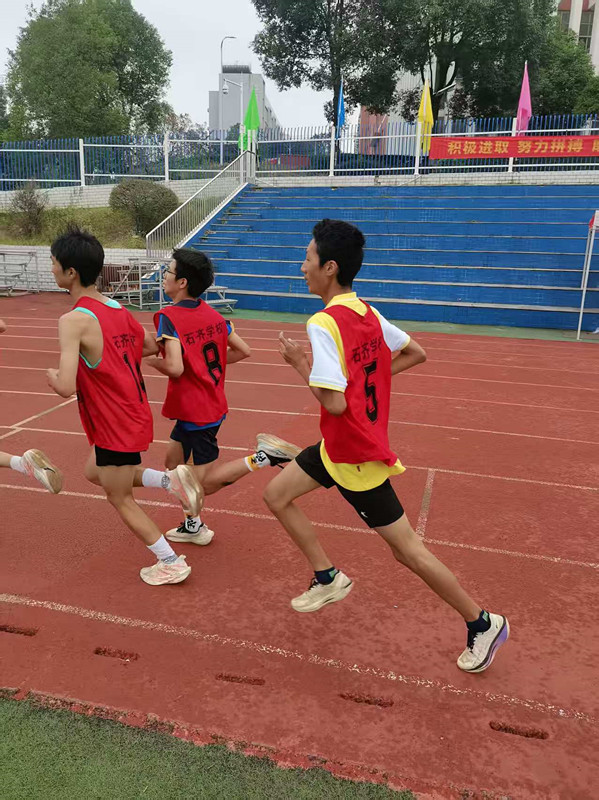 乘势而上！玉田中学在2025邵阳县“石齐杯”田径赛次日再添荣誉