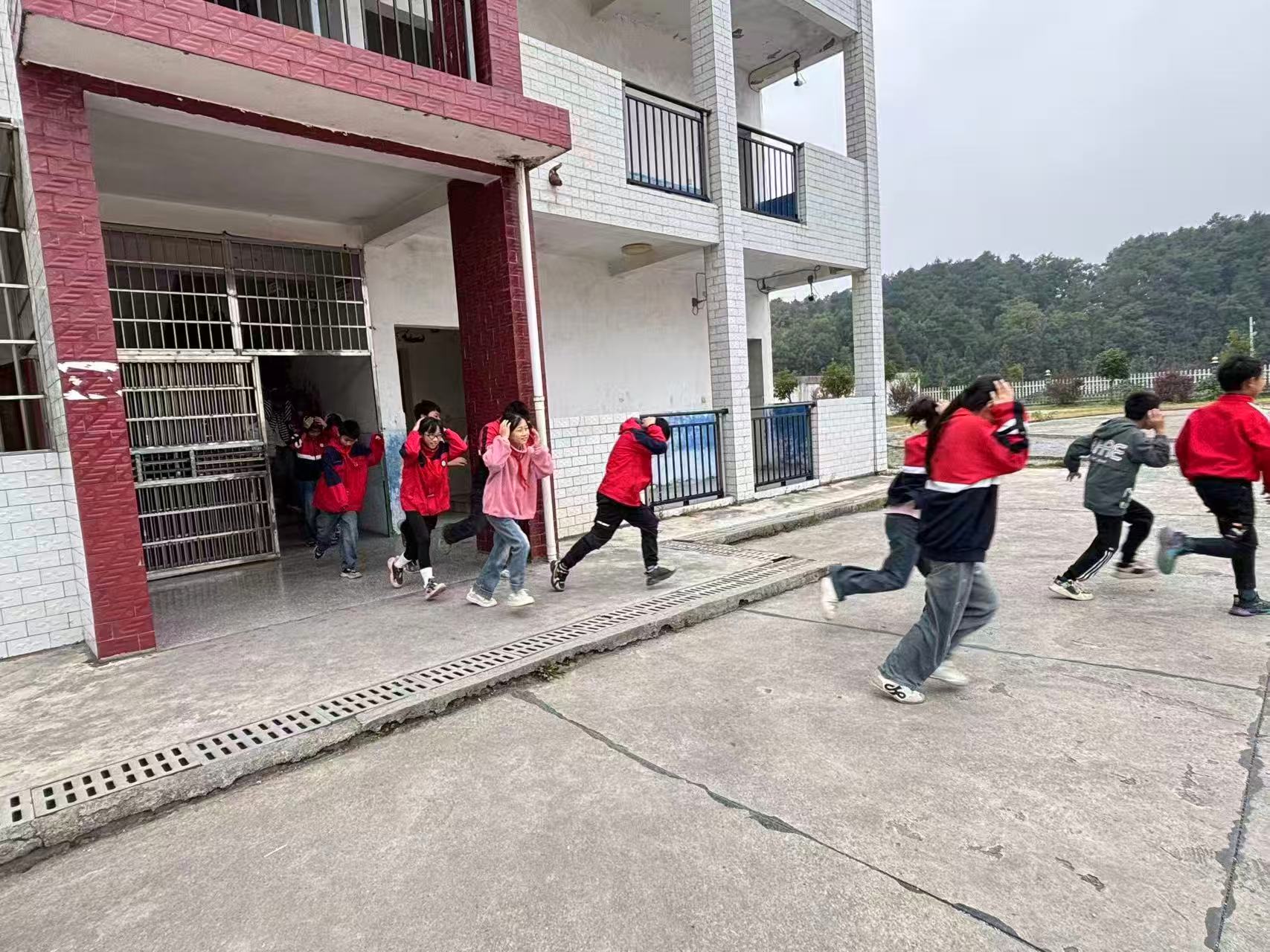 居安思危，防患于未“震”