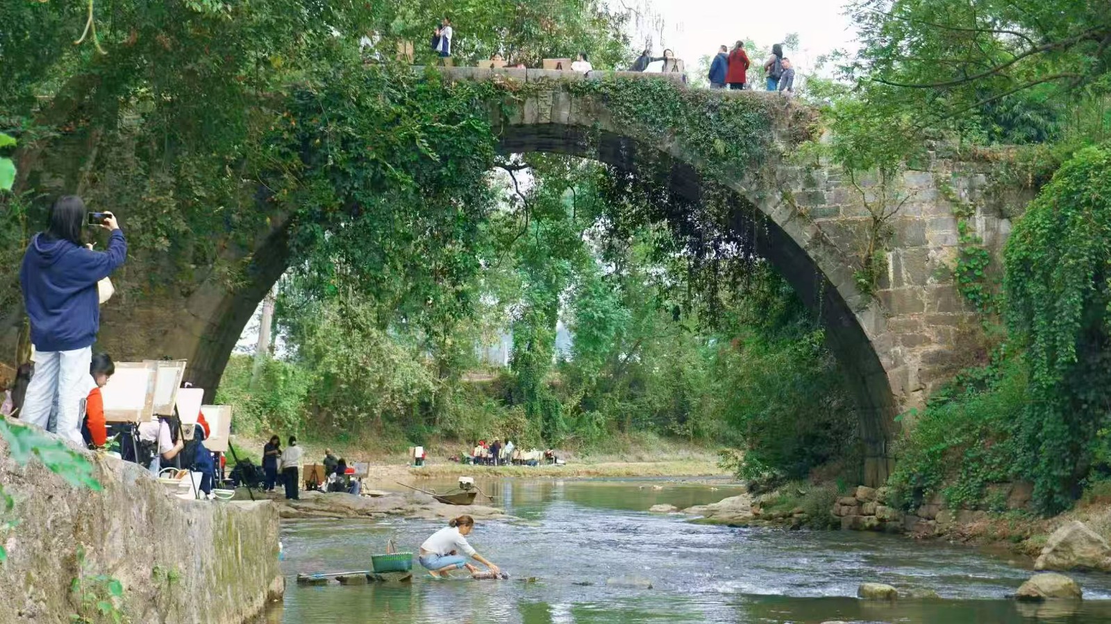 笔墨绘伏溪，艺术赋能乡村振兴