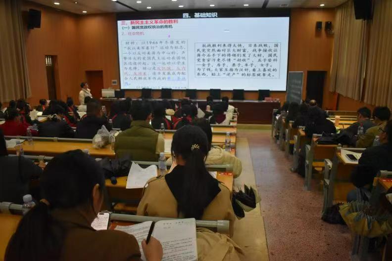 邵阳市高中历史宝庆课博会暨学科培训会在隆回二中举行