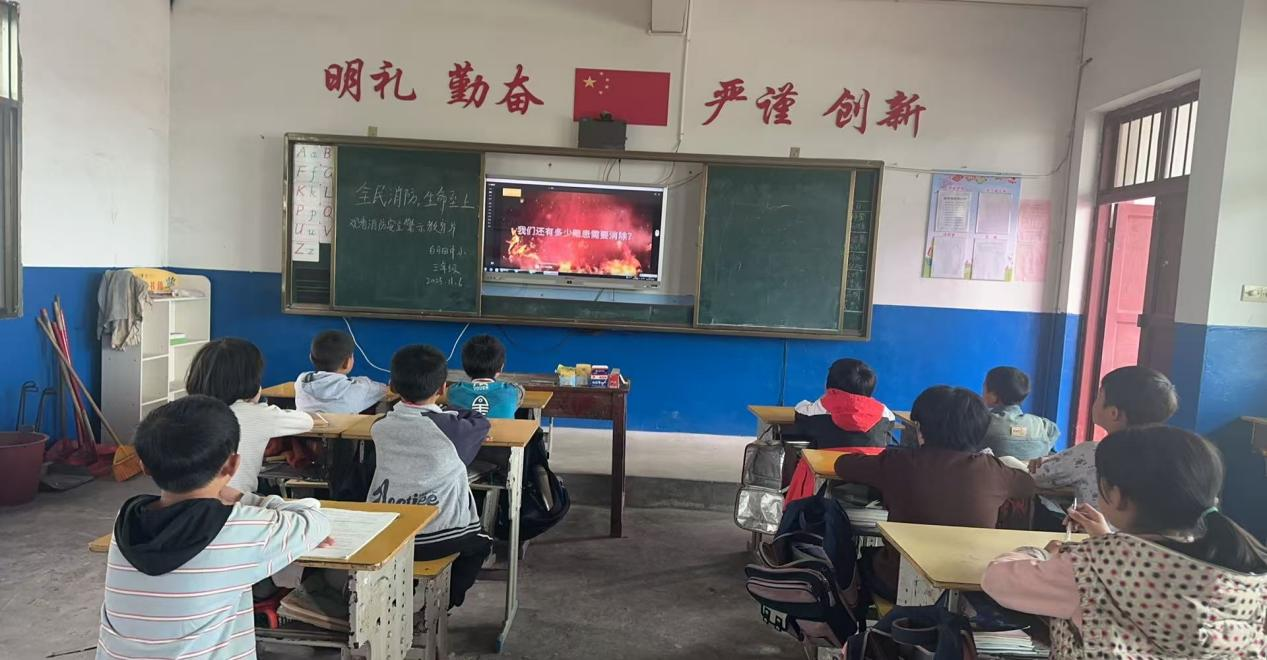 筑牢学校安全防线，守护学生成长乐园