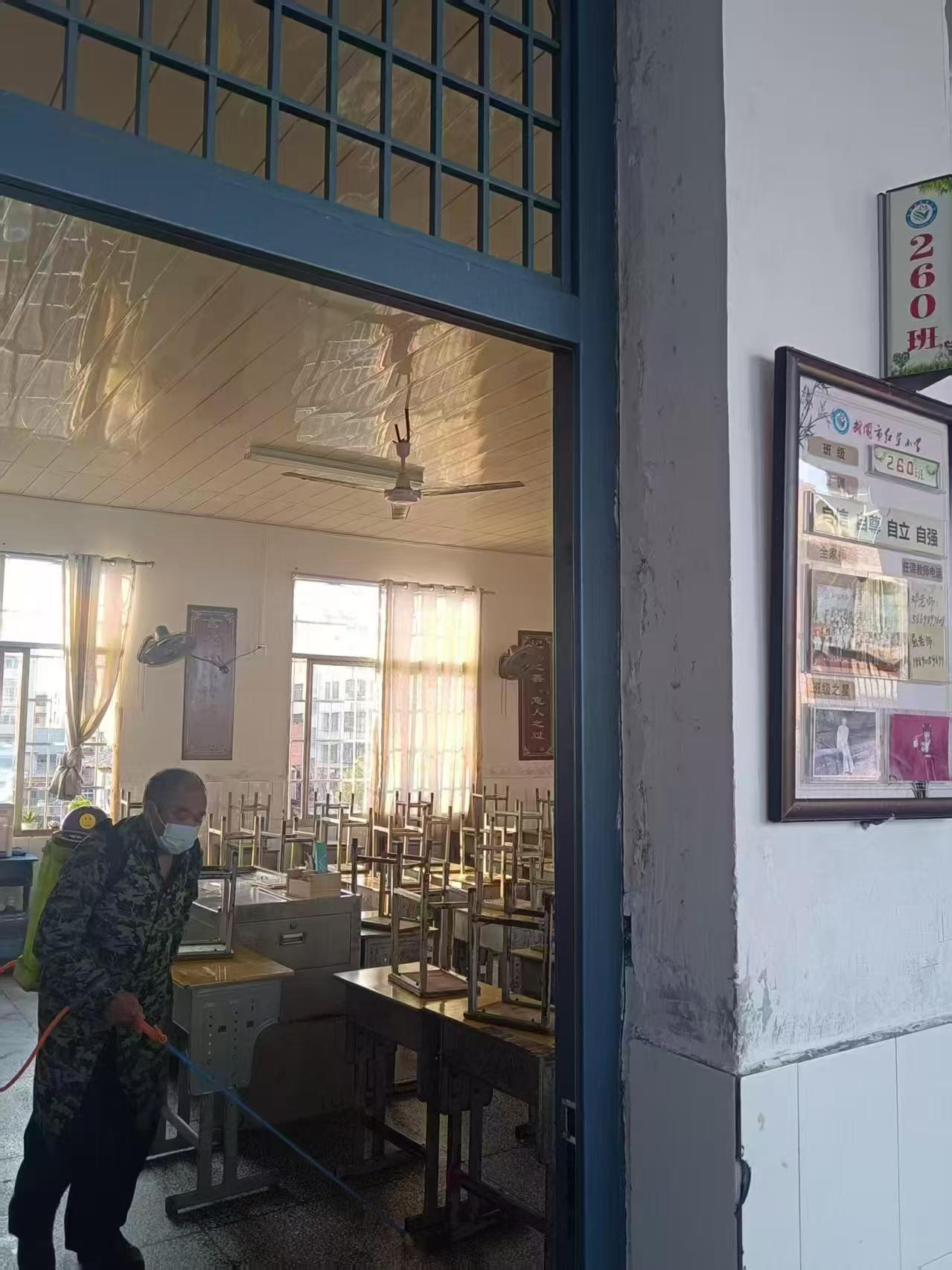 多策并举织密网 健康校园共守护