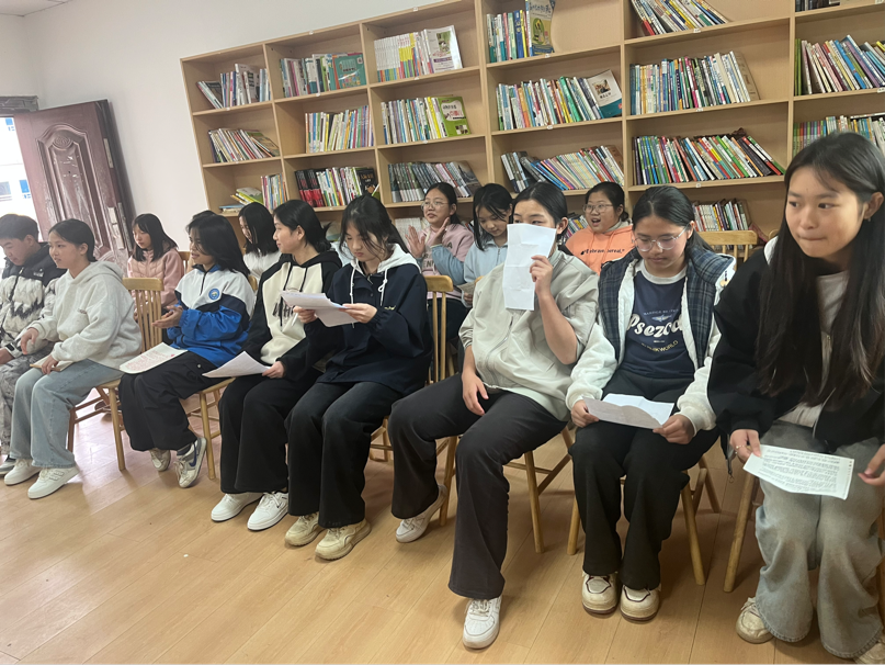 书香润校园，阅读展风采