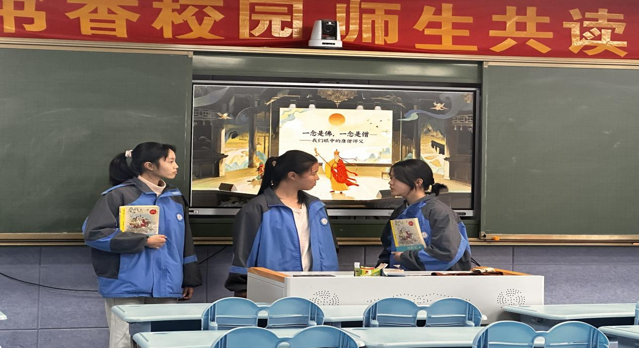 书香润校园，阅读伴成长