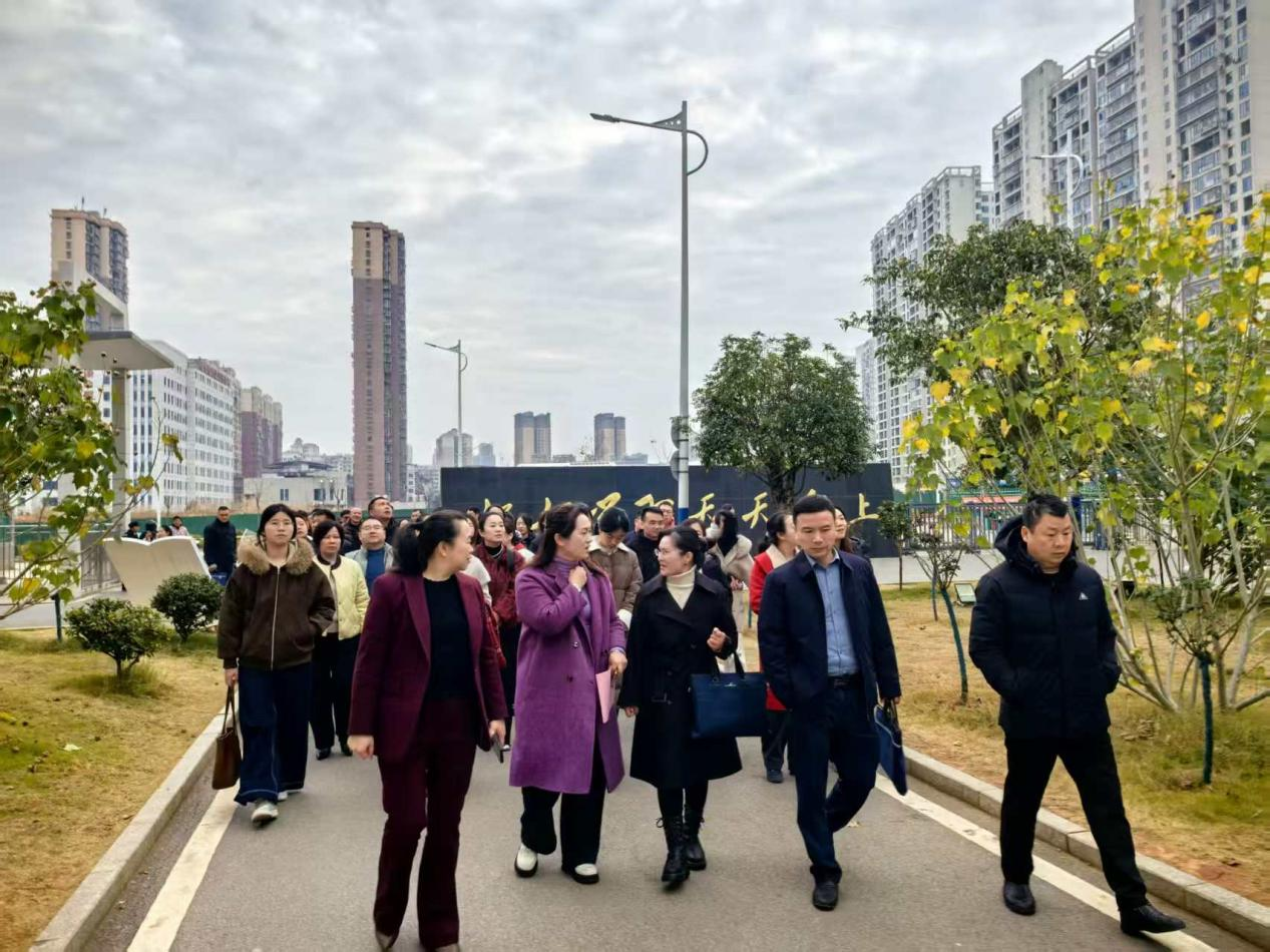 邵阳县赴双峰县考察学习阅读教育工作   汲取先进经验促进区域发展