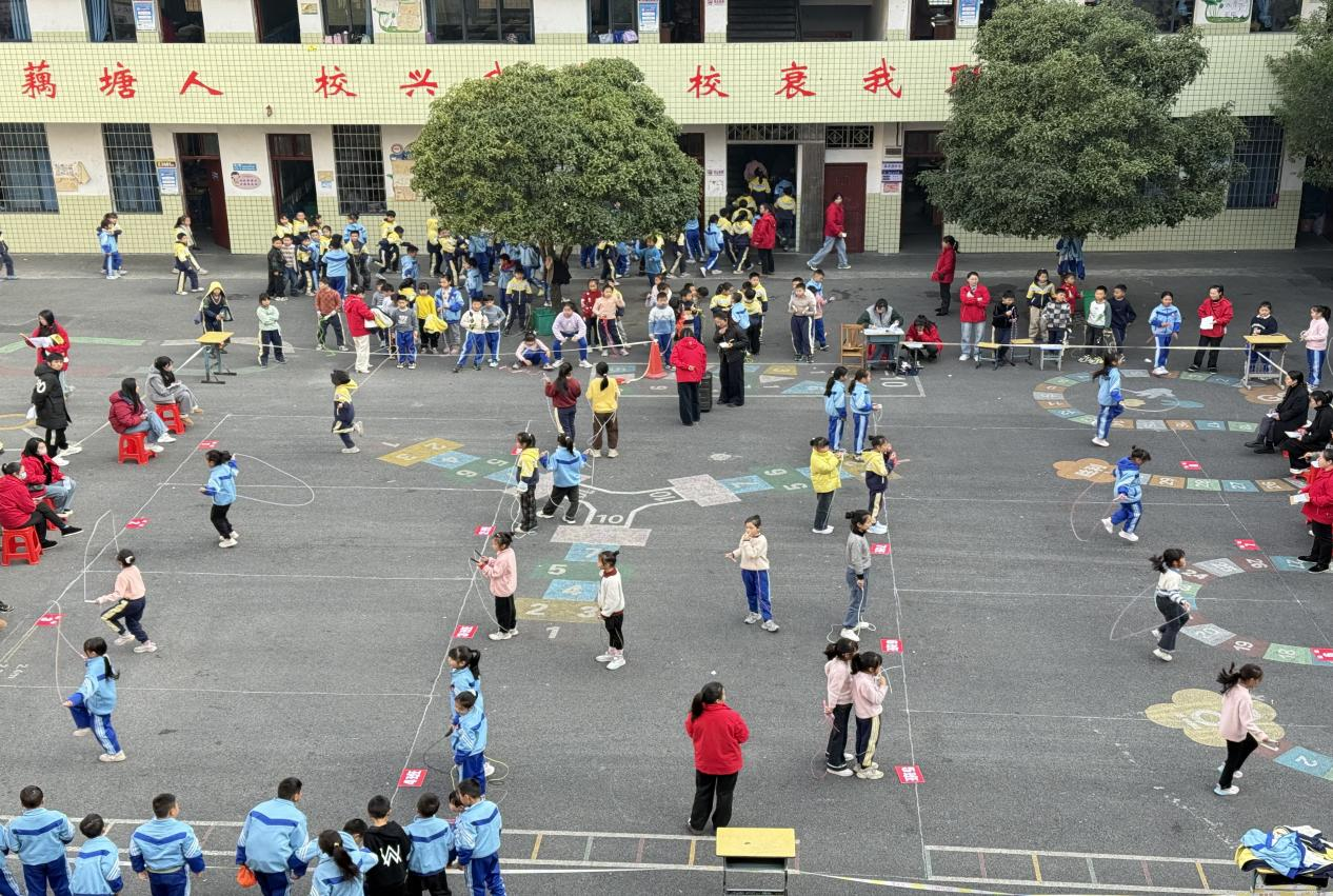 跃动冬日，青春飞扬