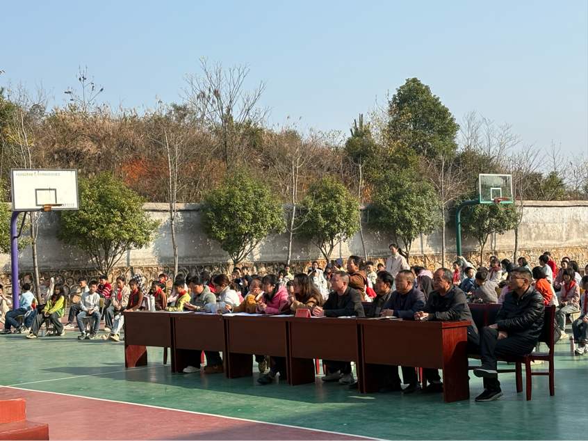 秋韵满校园 书香润童心