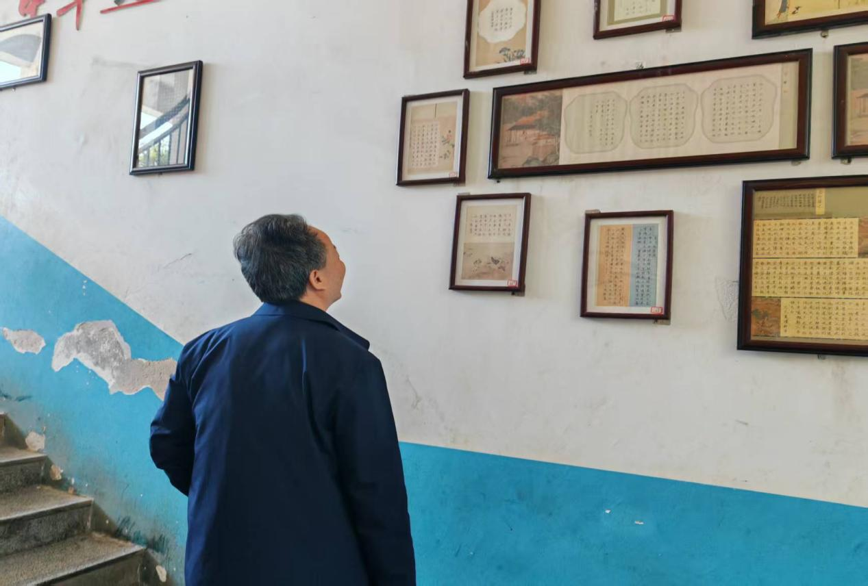 邵阳市教育局深入五峰铺镇中心完小开展开学工作专项督导