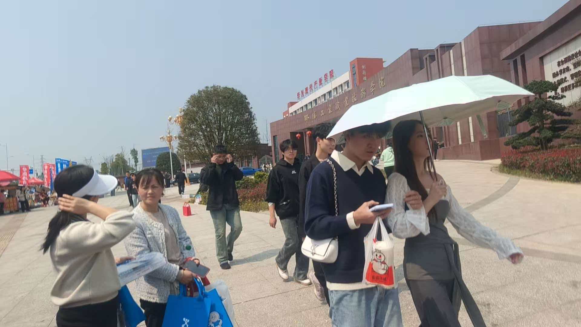 《星汉将启，青云可待——致省考收官的邵阳骄子》 邵阳梦想公考·执笔