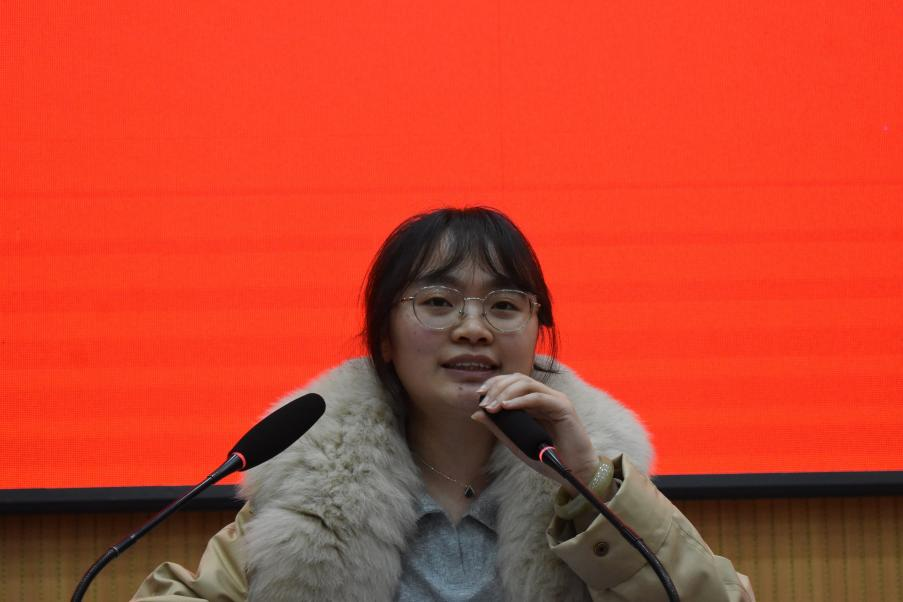 隆回二中举行“悦读·阅美•越未来”读书分享会决赛