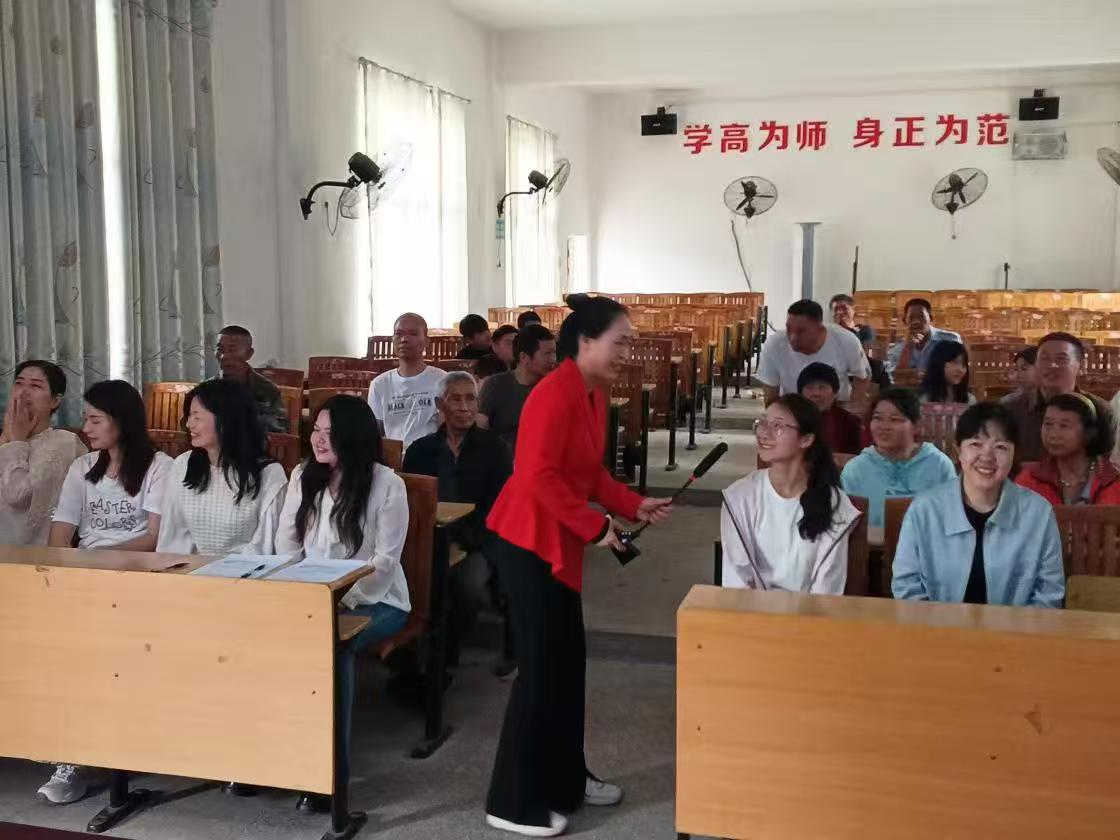 善用语言力量 共筑成长之路