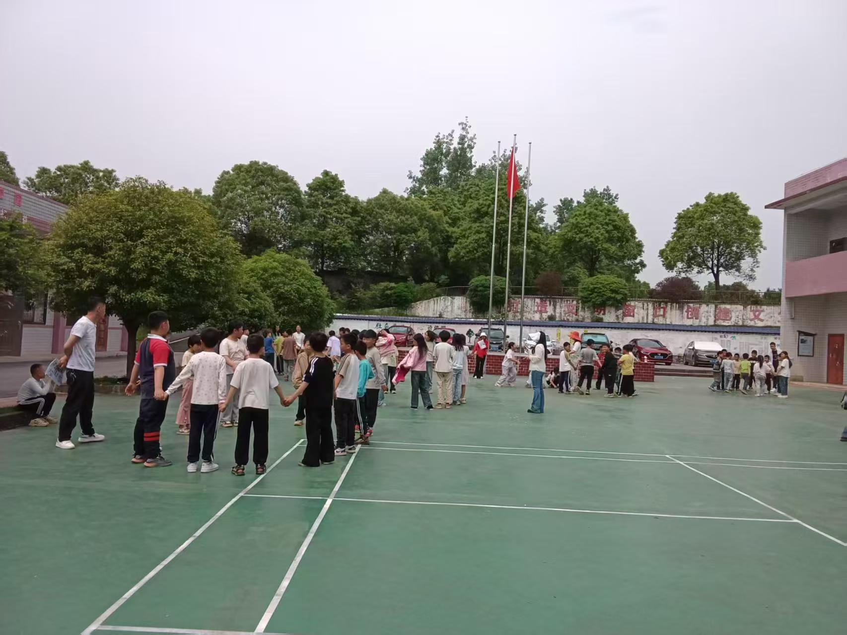凝心聚力向阳成长 守护童心悦纳自我