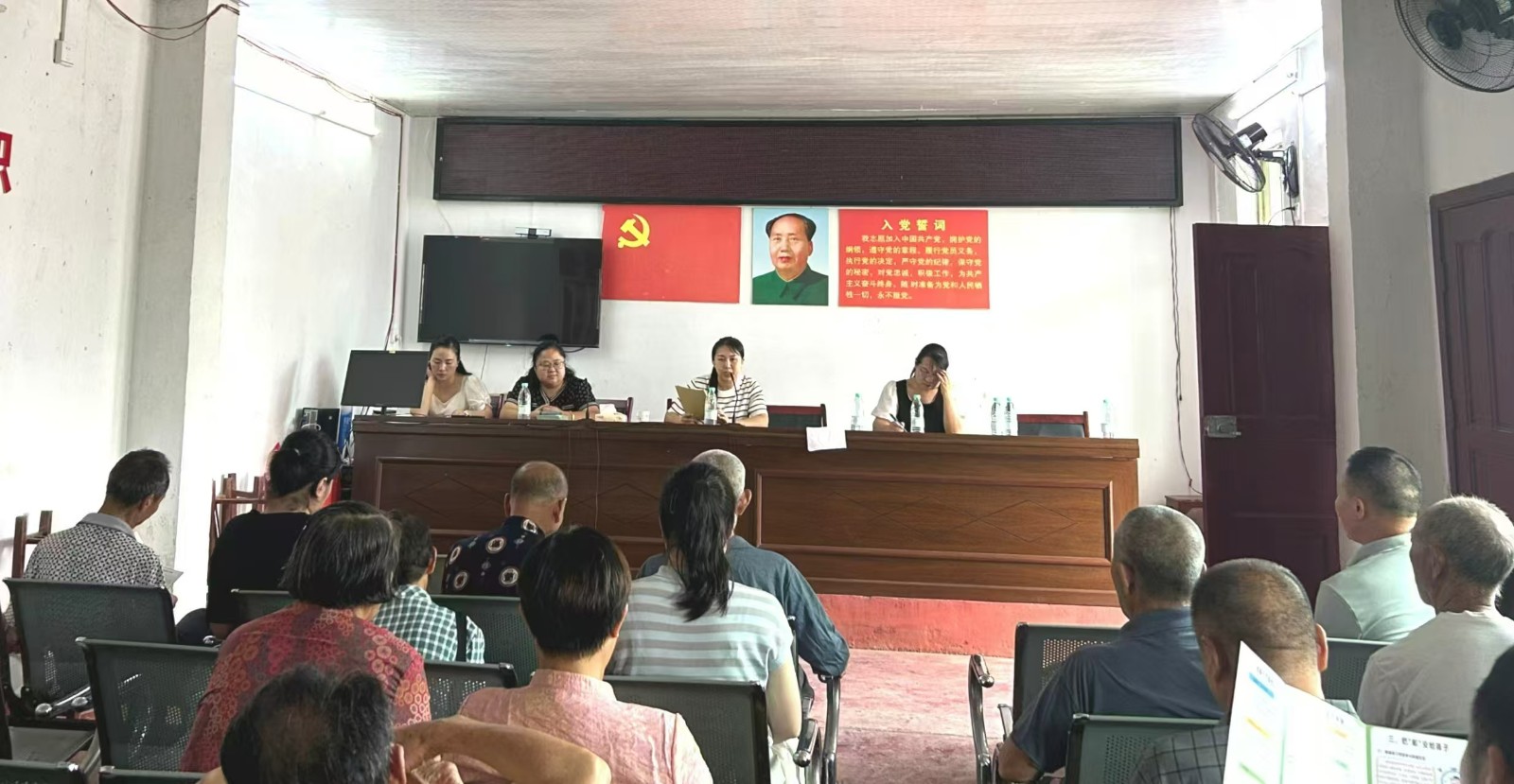 洞口县暑期家校协同赋能乡村少年成长